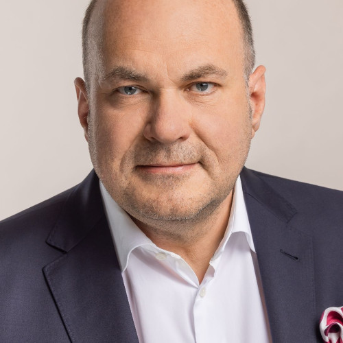 Ulrich Peters, LL.M.